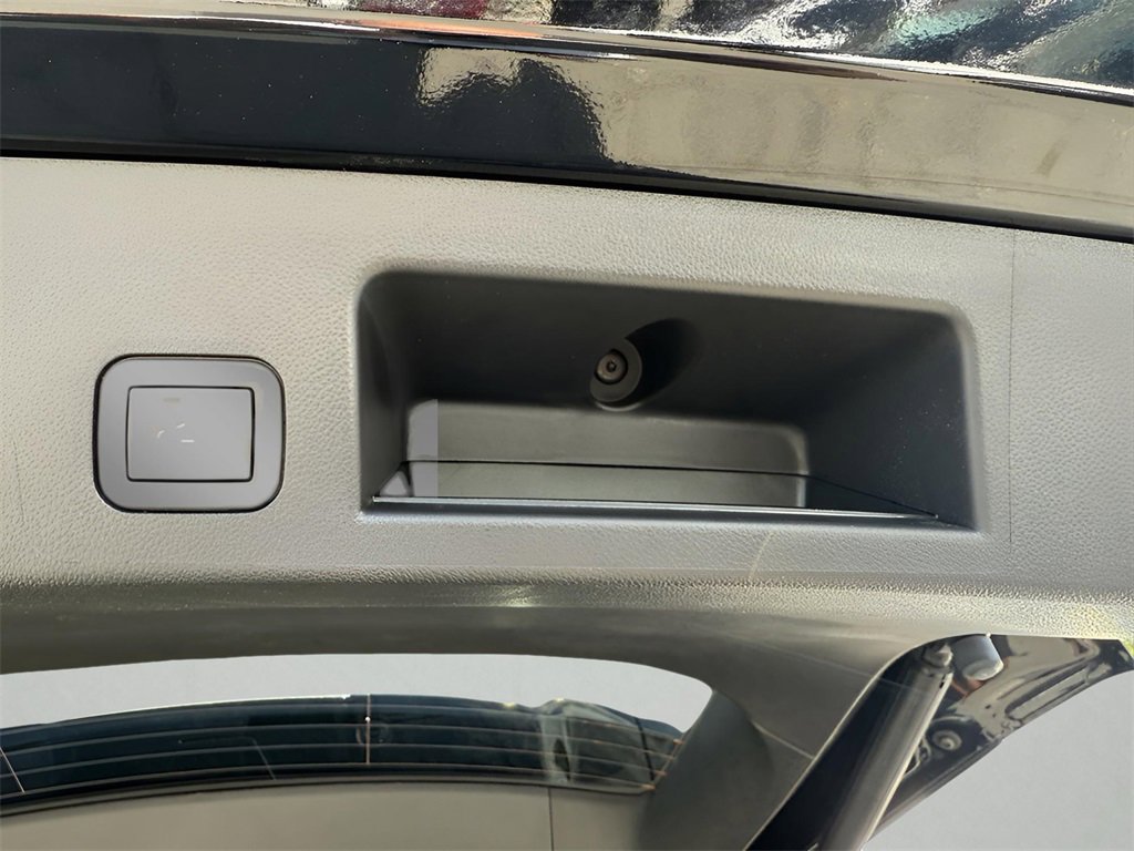 New 2026 Chevrolet Equinox LT w/ Convenience Package II image 17