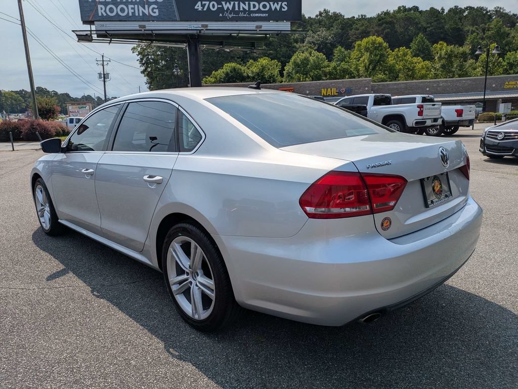 Used 2014 Volkswagen Passat 1.8T SE FWD image 6