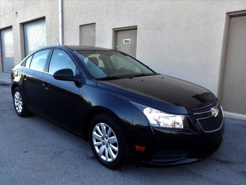 Used 2011 Chevrolet Cruze LS w/ Connectivity Package image 14