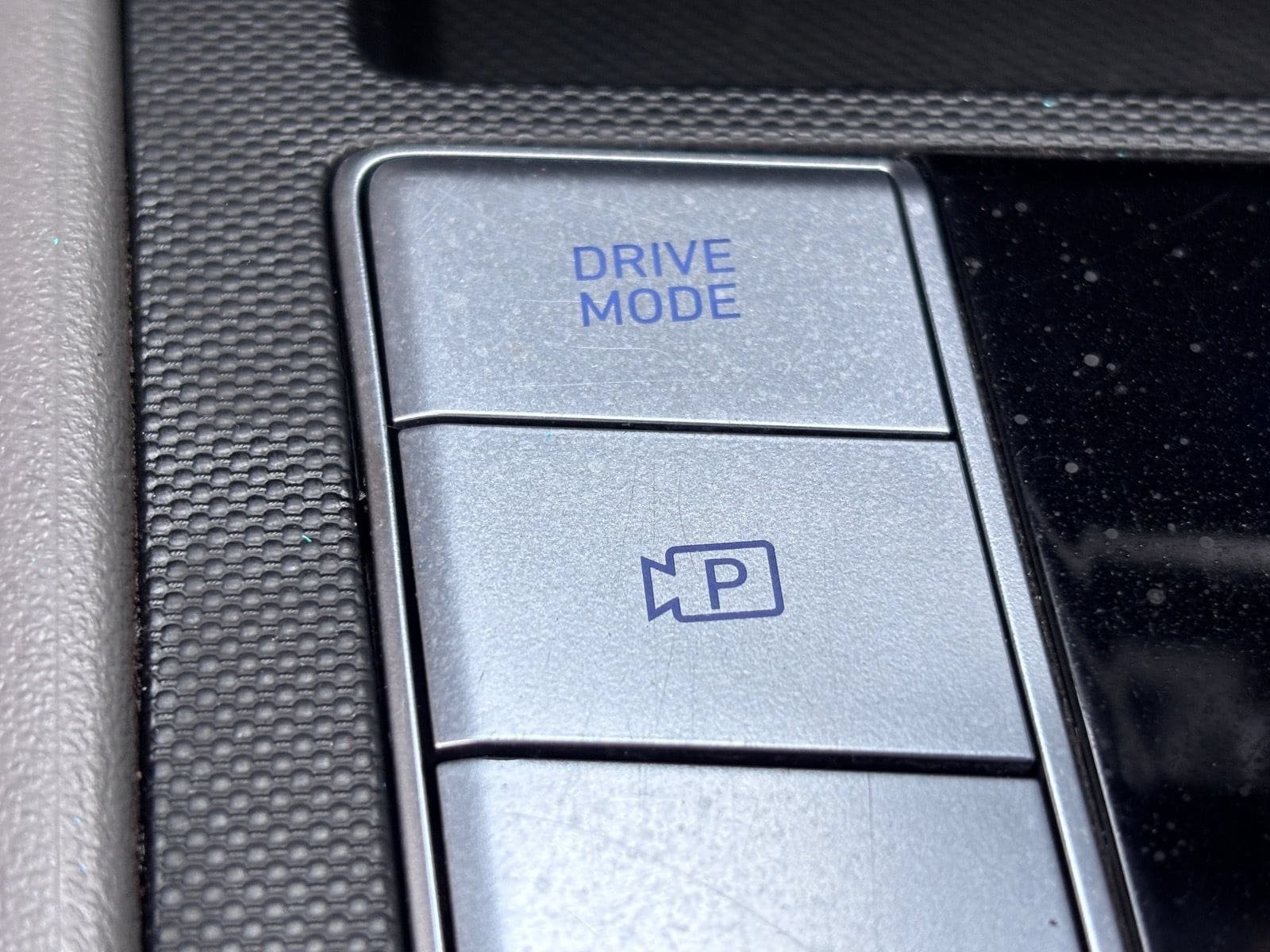 Used 2025 Hyundai Elantra Sport FWD image 33