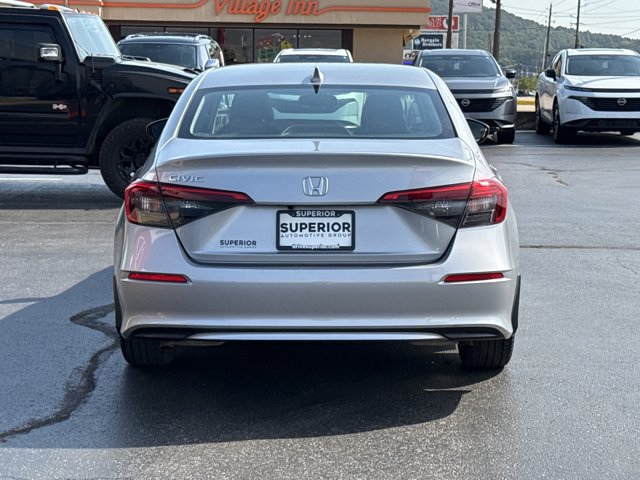 Used 2023 Honda Civic EX image 4