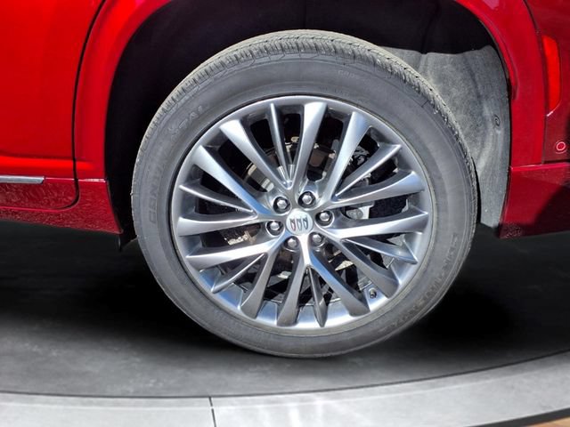 Certified 2025 Buick Enclave Avenir w/ Super Cruise Package AWD/4WD image 16