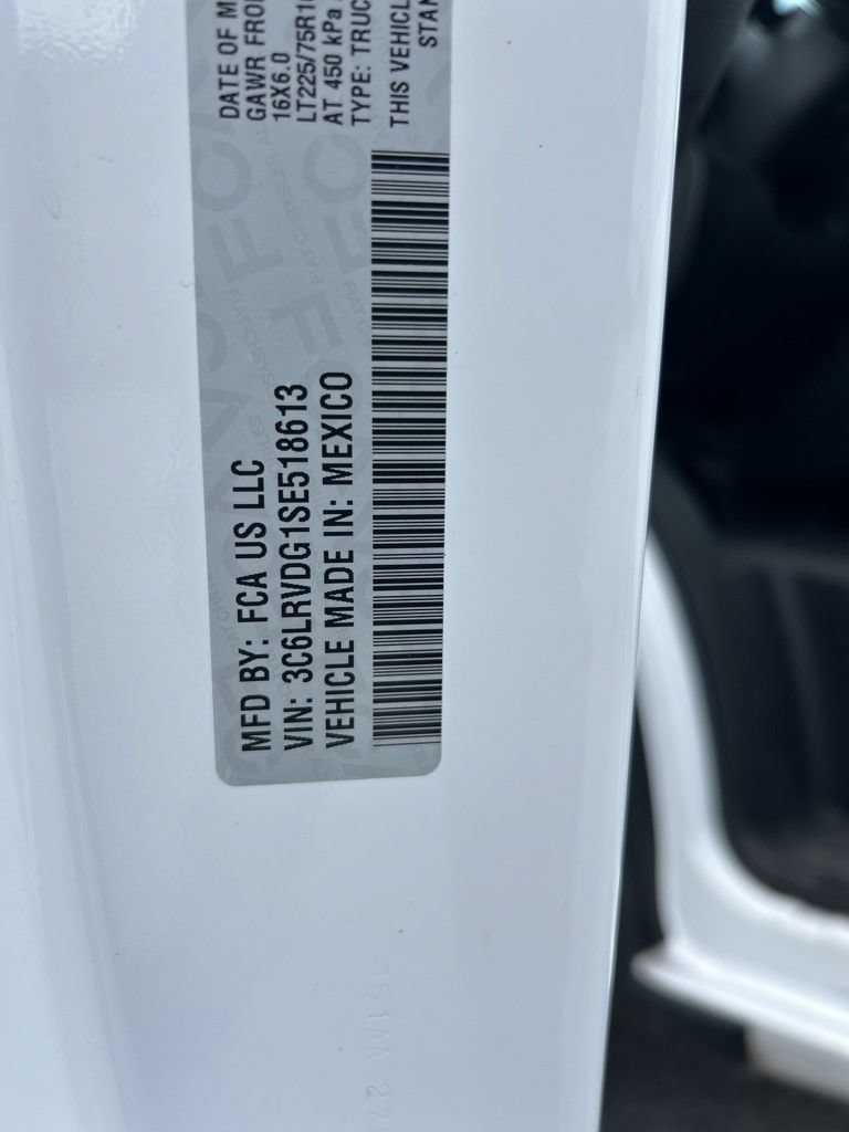 Used 2025 RAM ProMaster 2500 w/ Convenience Group FWD image 41