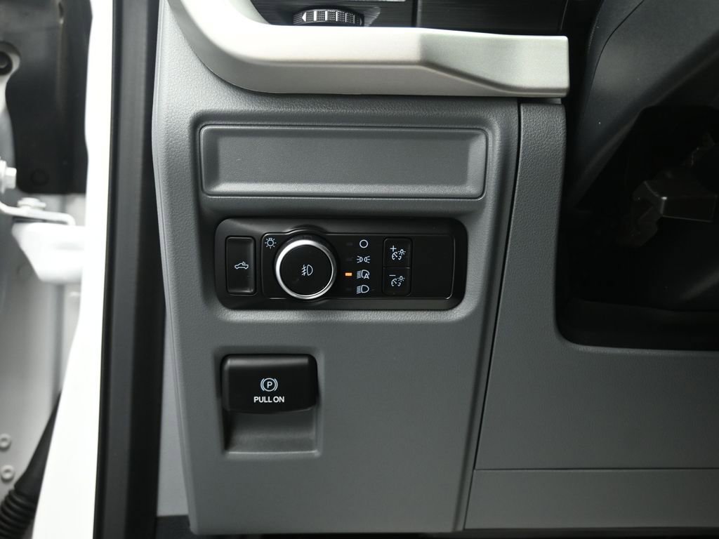 Certified 2021 Ford F150 XLT image 12