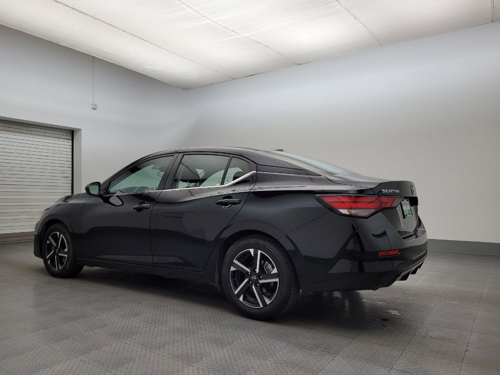 Used 2024 Nissan Sentra SV image 3