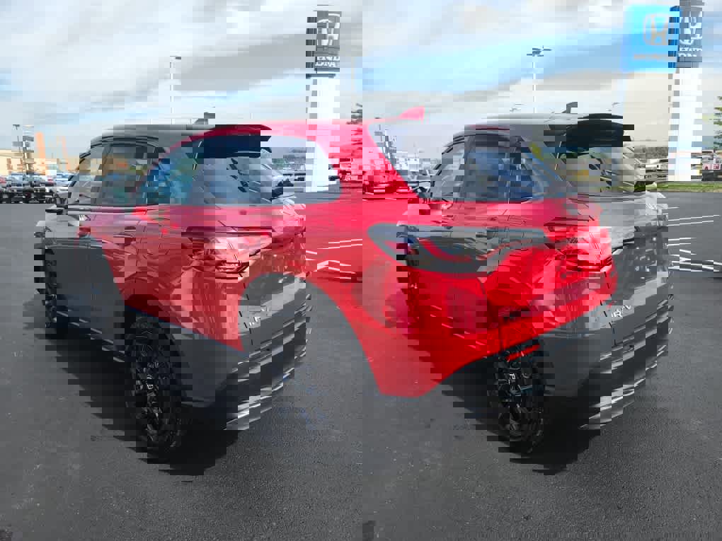 Certified 2023 Honda HR-V Sport image 4