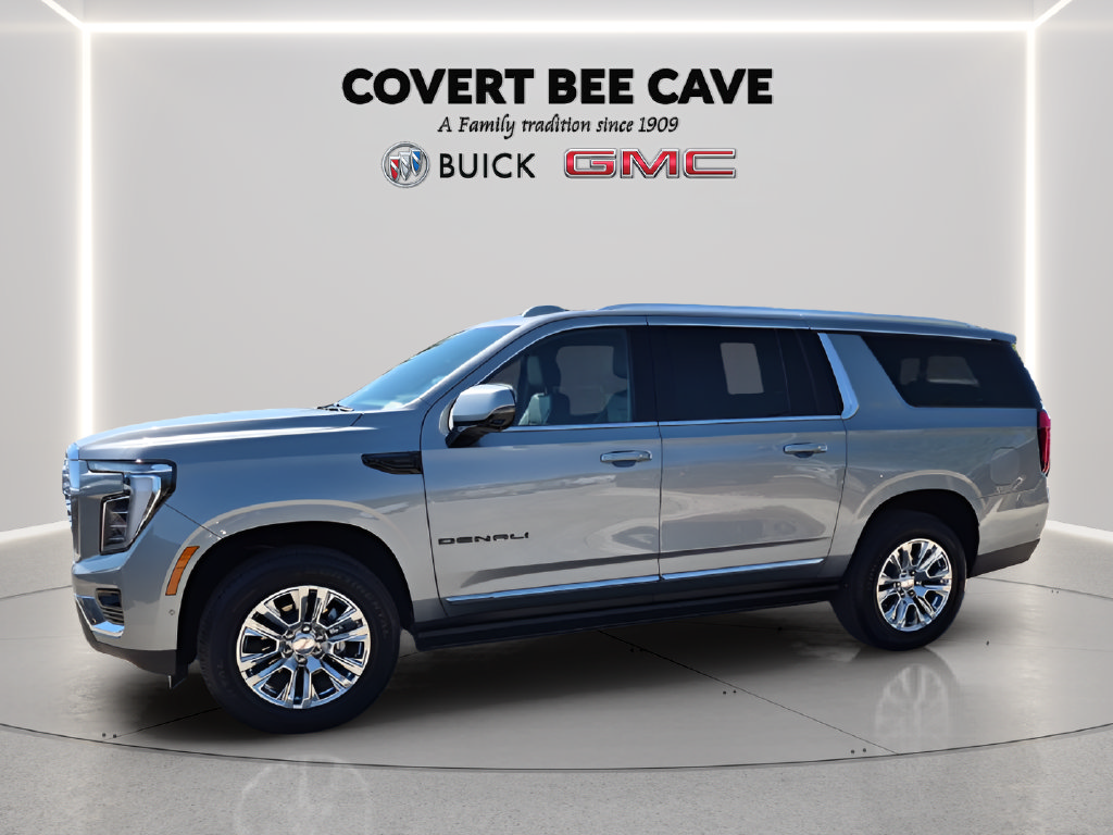 Used 2026 GMC Yukon XL Denali w/ Sun & Power Step Package AWD/4WD image 4