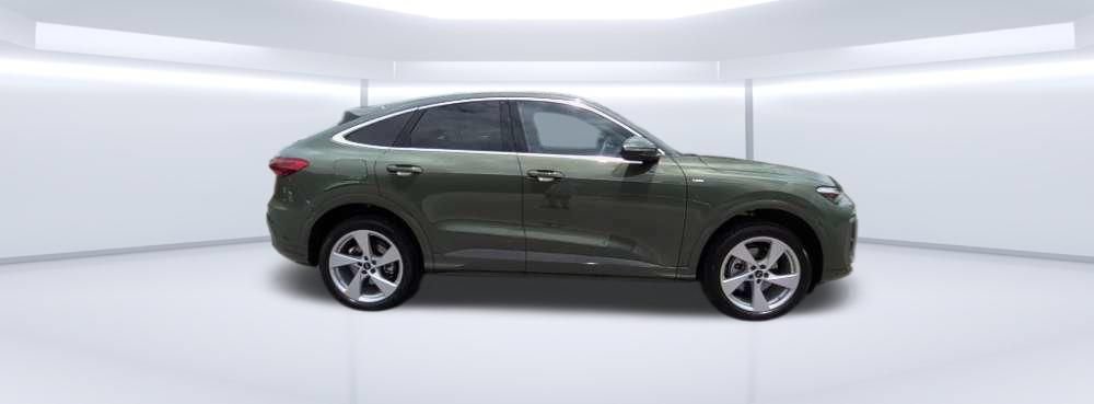New 2026 Audi Q5 Premium Plus AWD/4WD image 35