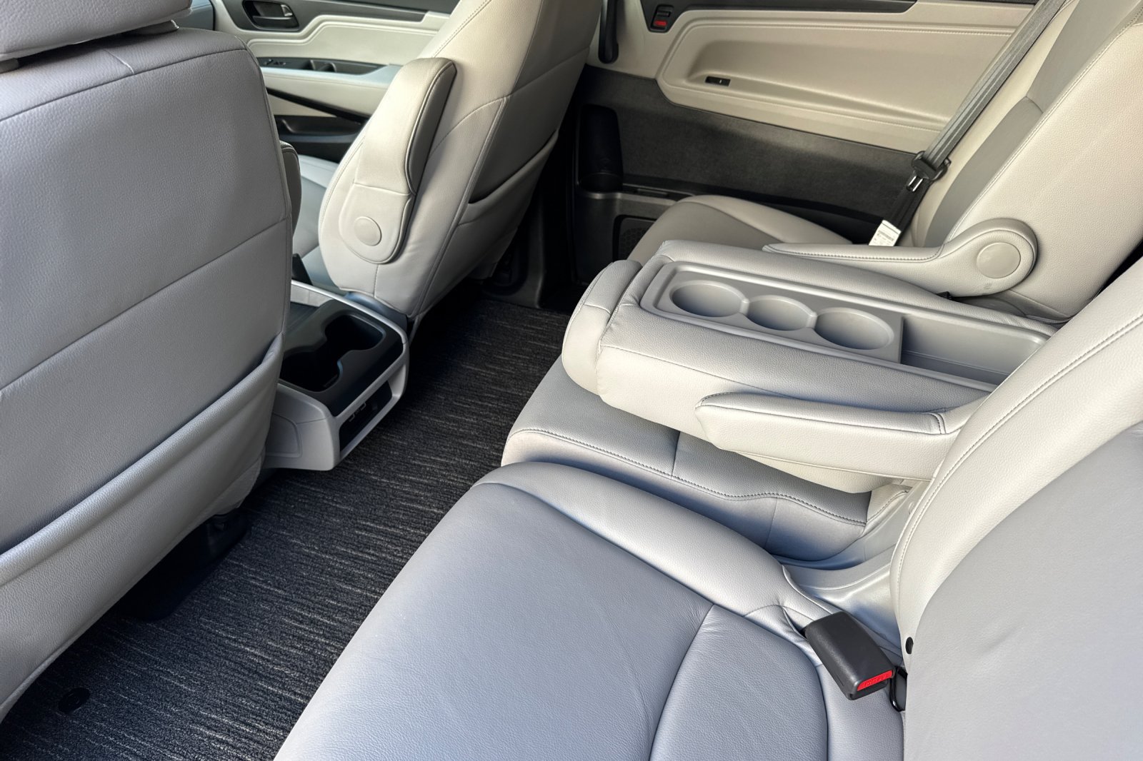 Used 2023 Honda Odyssey EX-L image 9