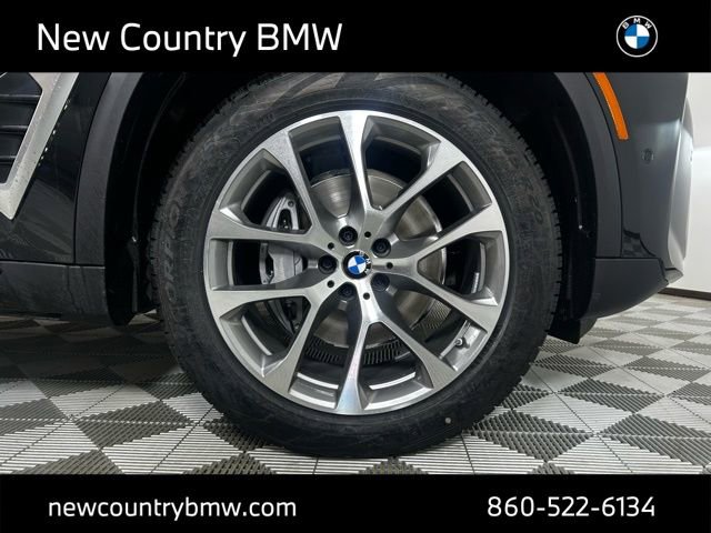 New 2026 BMW X5 xDrive40i w/ Climate Comfort Package image 9
