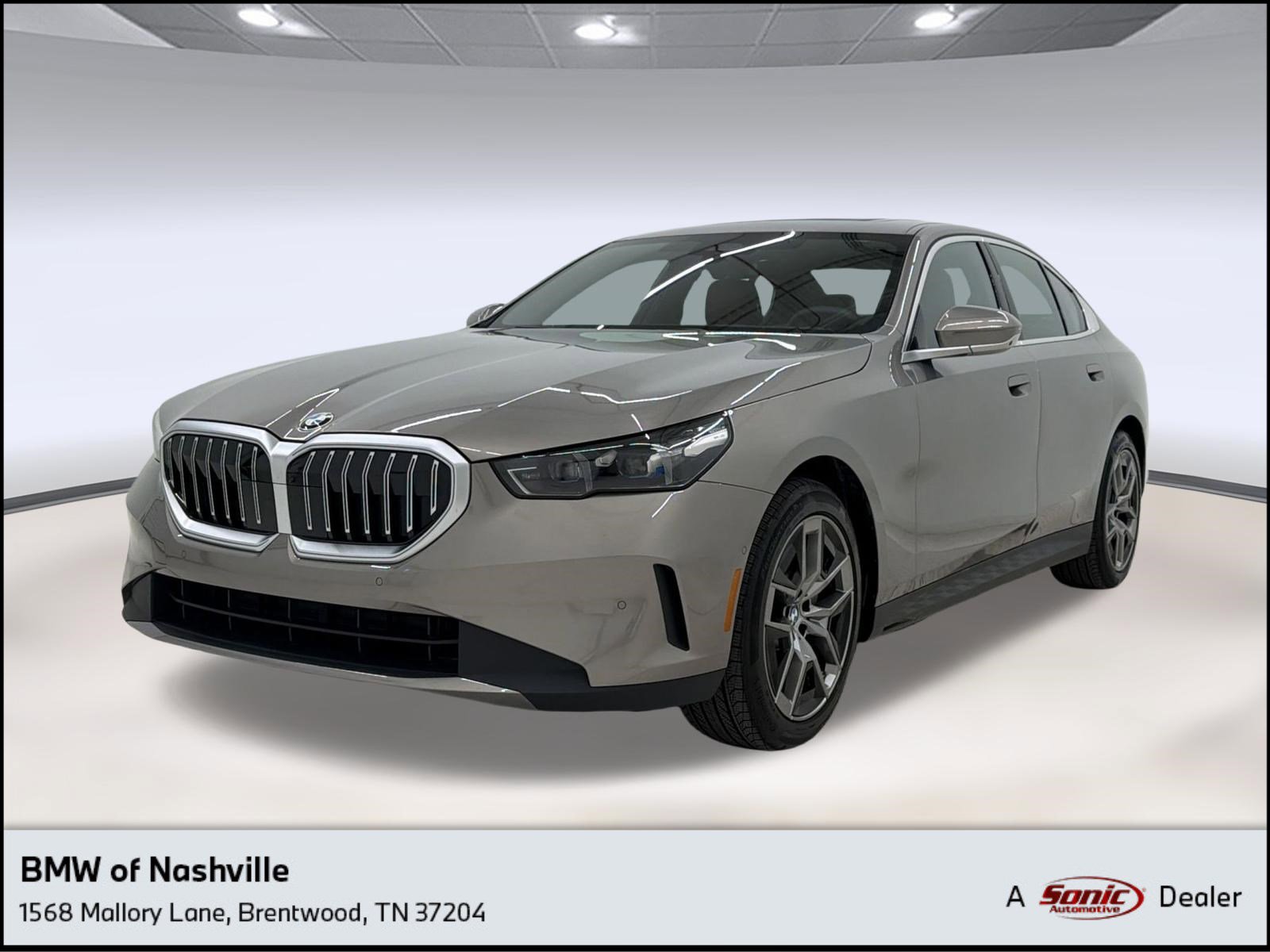 Certified 2026 BMW 530i xDrive w/ Premium Package AWD/4WD image 1