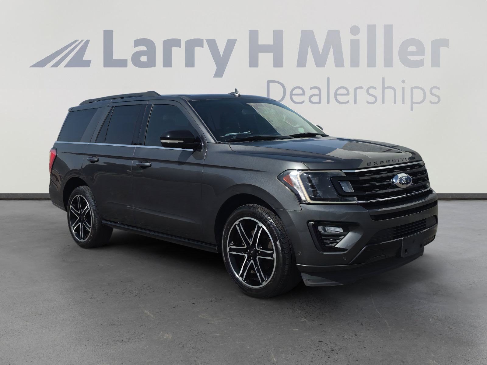 Used 2019 Ford Expedition Limited w/ Equipment Group 303A RWD image 7
