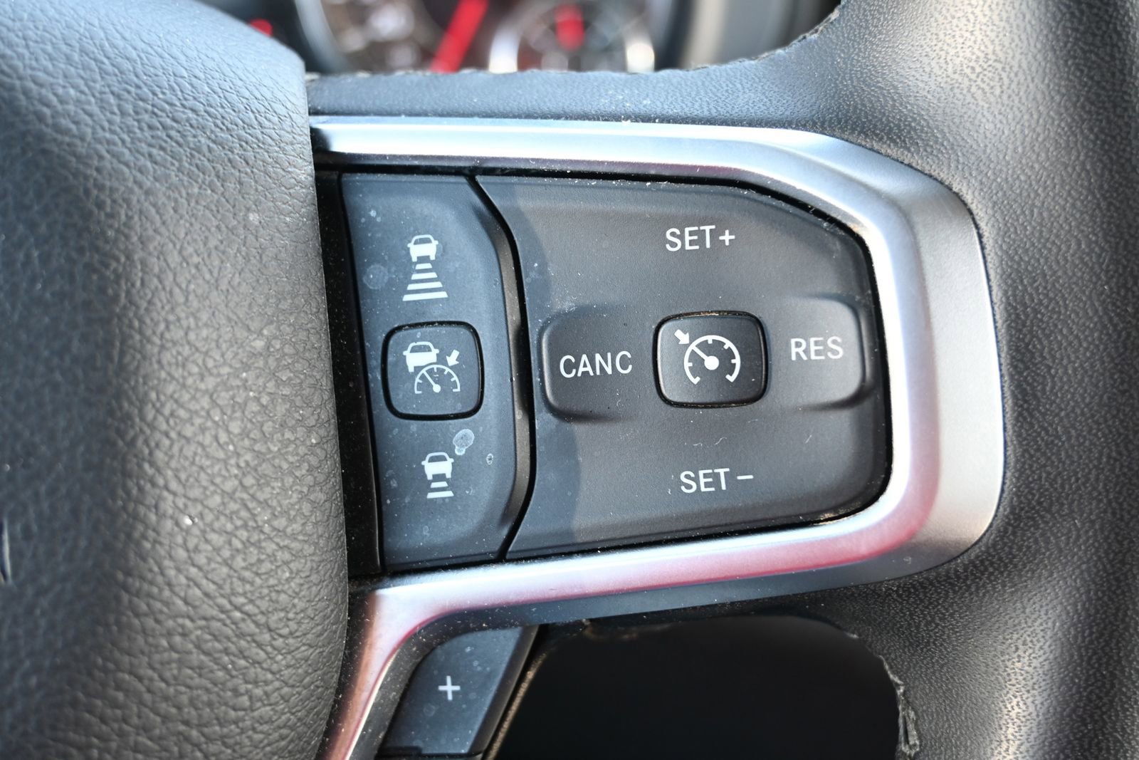 Used 2025 RAM 1500 Big Horn AWD/4WD image 12
