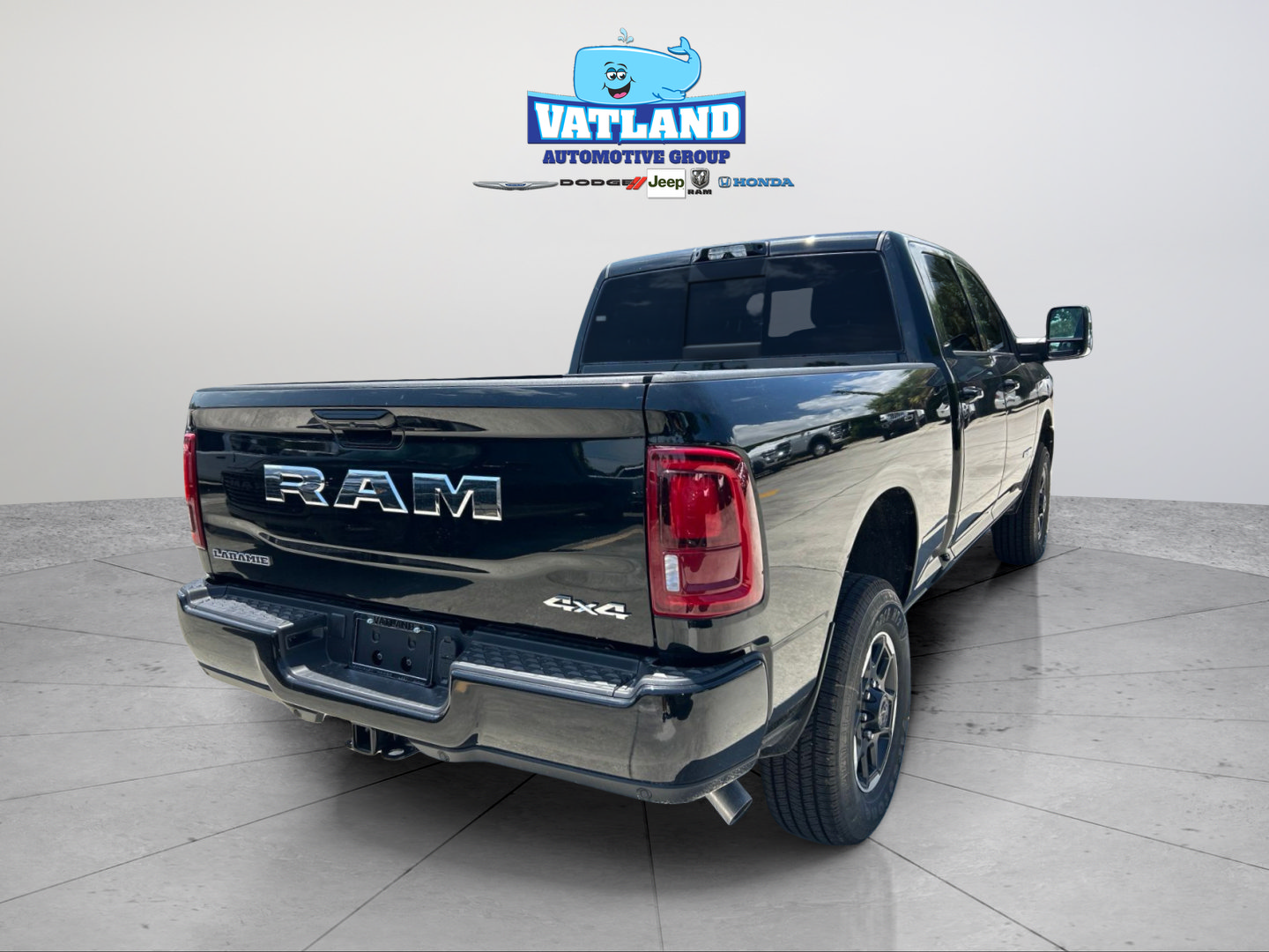 New 2026 RAM 2500 Laramie AWD/4WD image 5