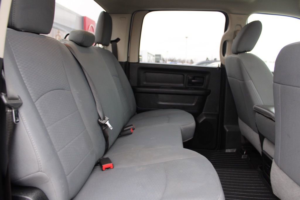 Used 2018 RAM 1500 Express w/ Express Value Package image 21