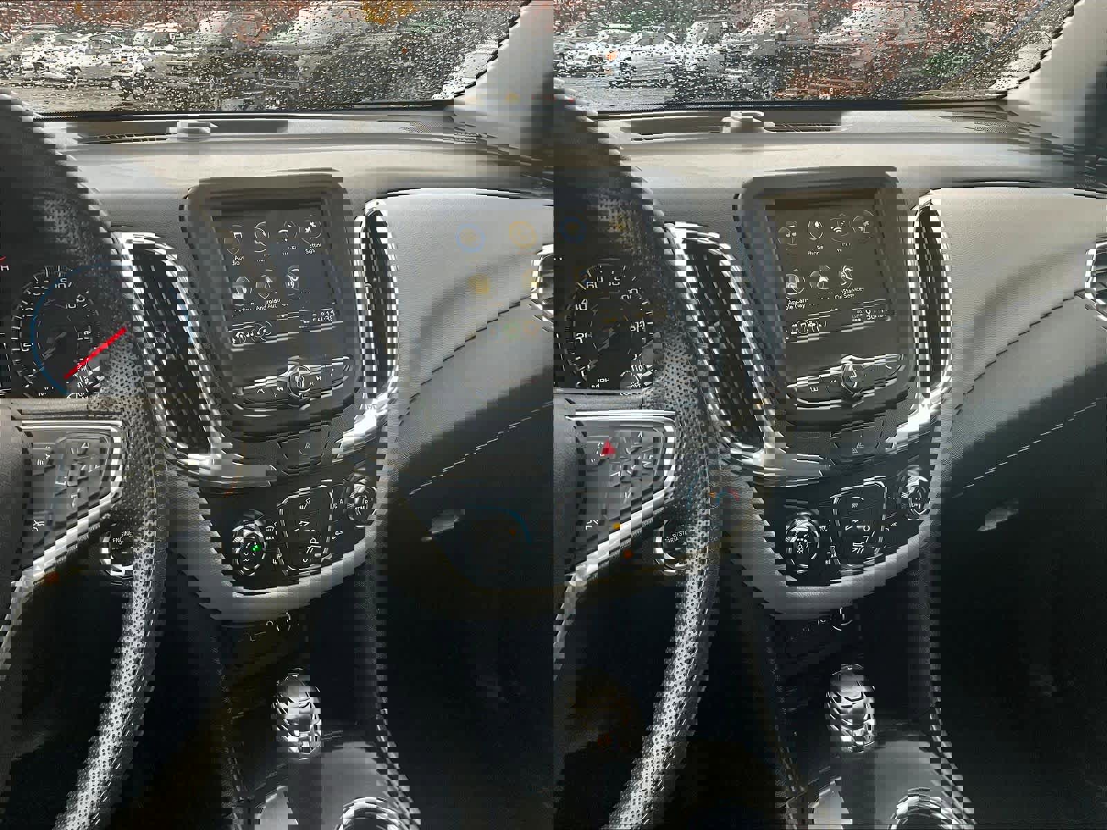 Used 2019 Chevrolet Equinox LS image 17