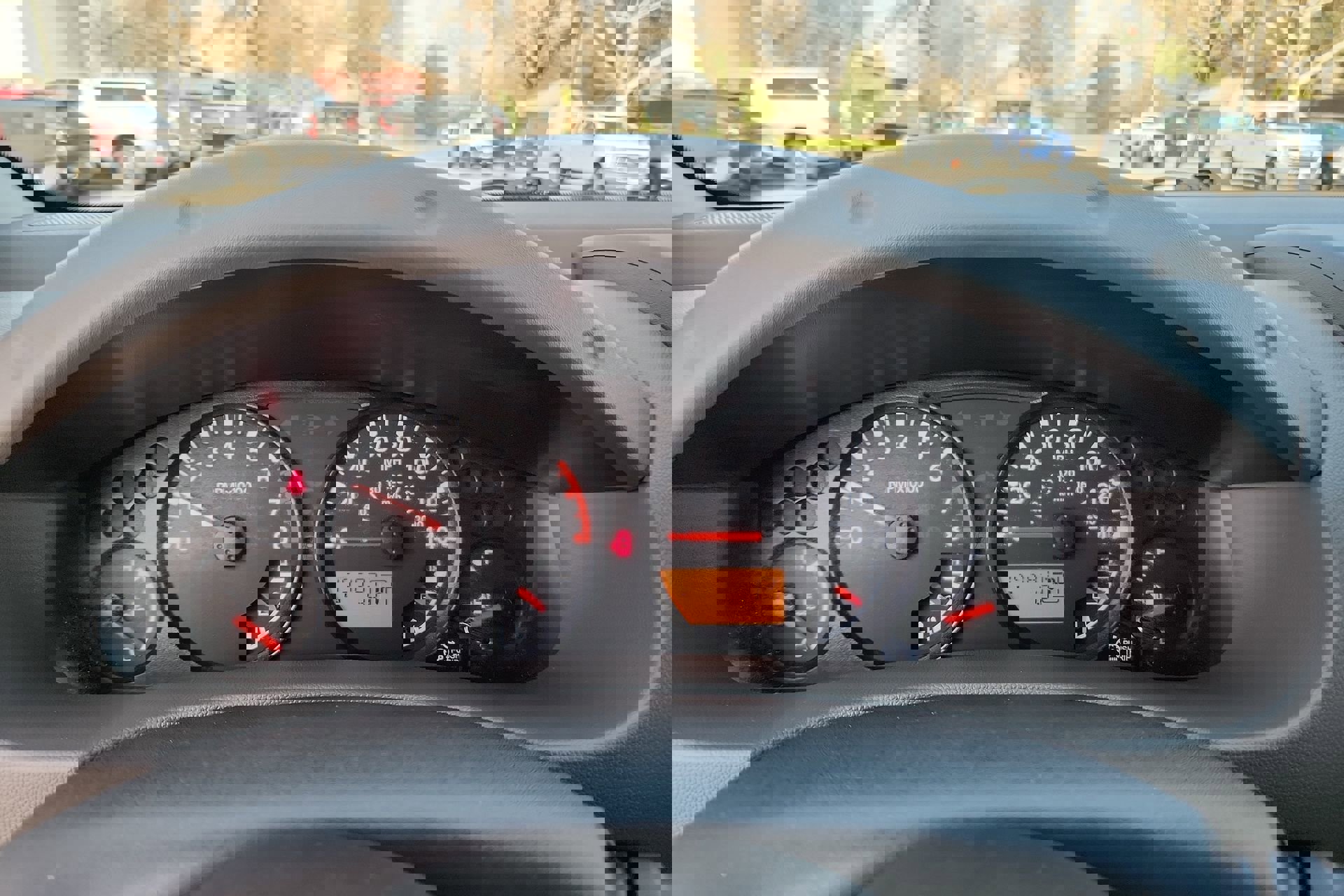 Used 2013 Nissan Xterra X image 10