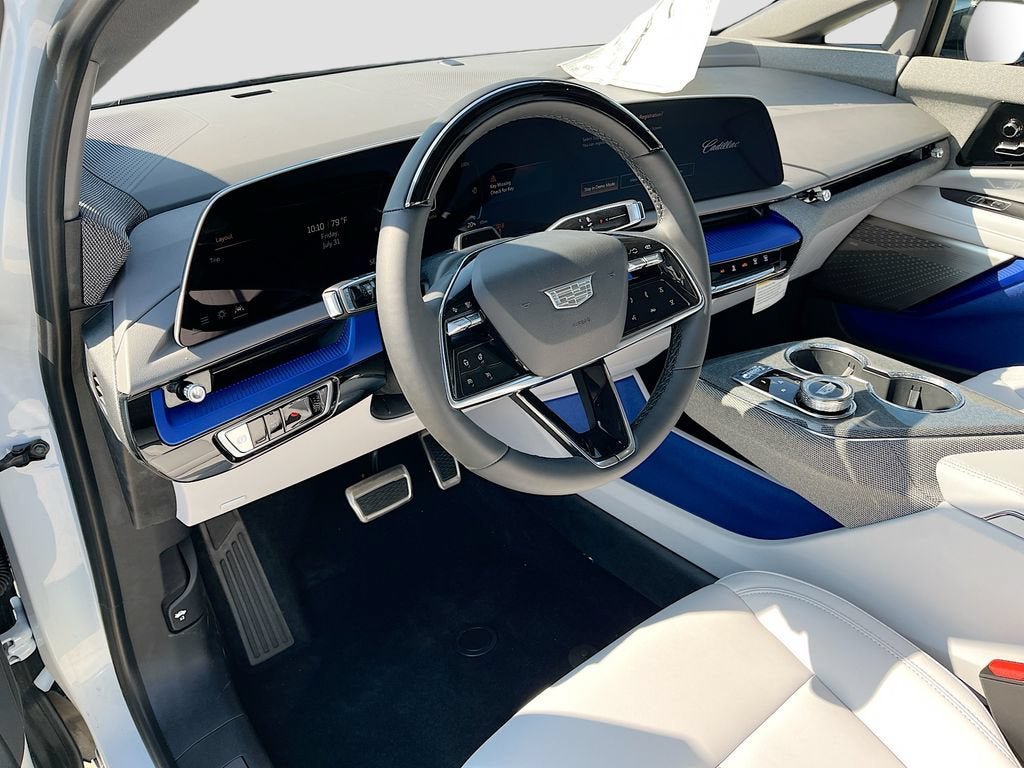 New 2027 Cadillac Optiq Luxury RWD image 16
