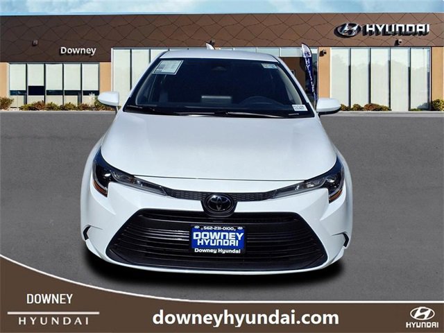 Used 2024 Toyota Corolla LE image 2