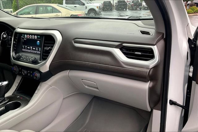 Used 2019 GMC Acadia SLT FWD image 16