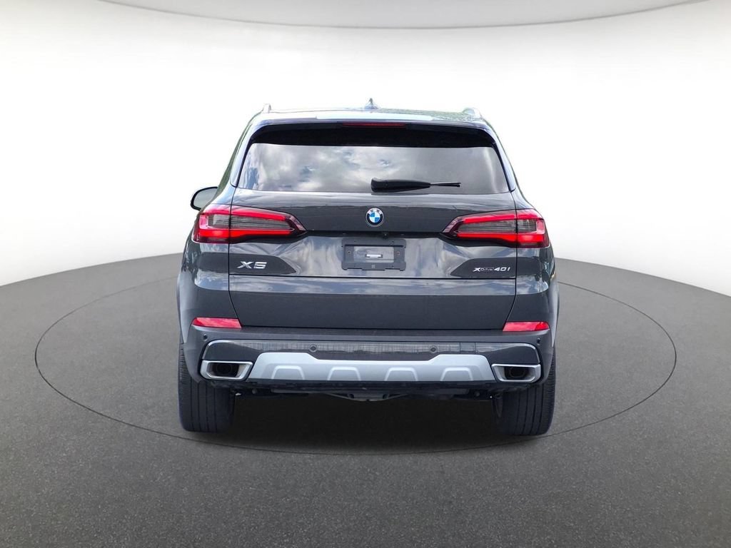 Used 2023 BMW X5 xDrive40i AWD/4WD image 6