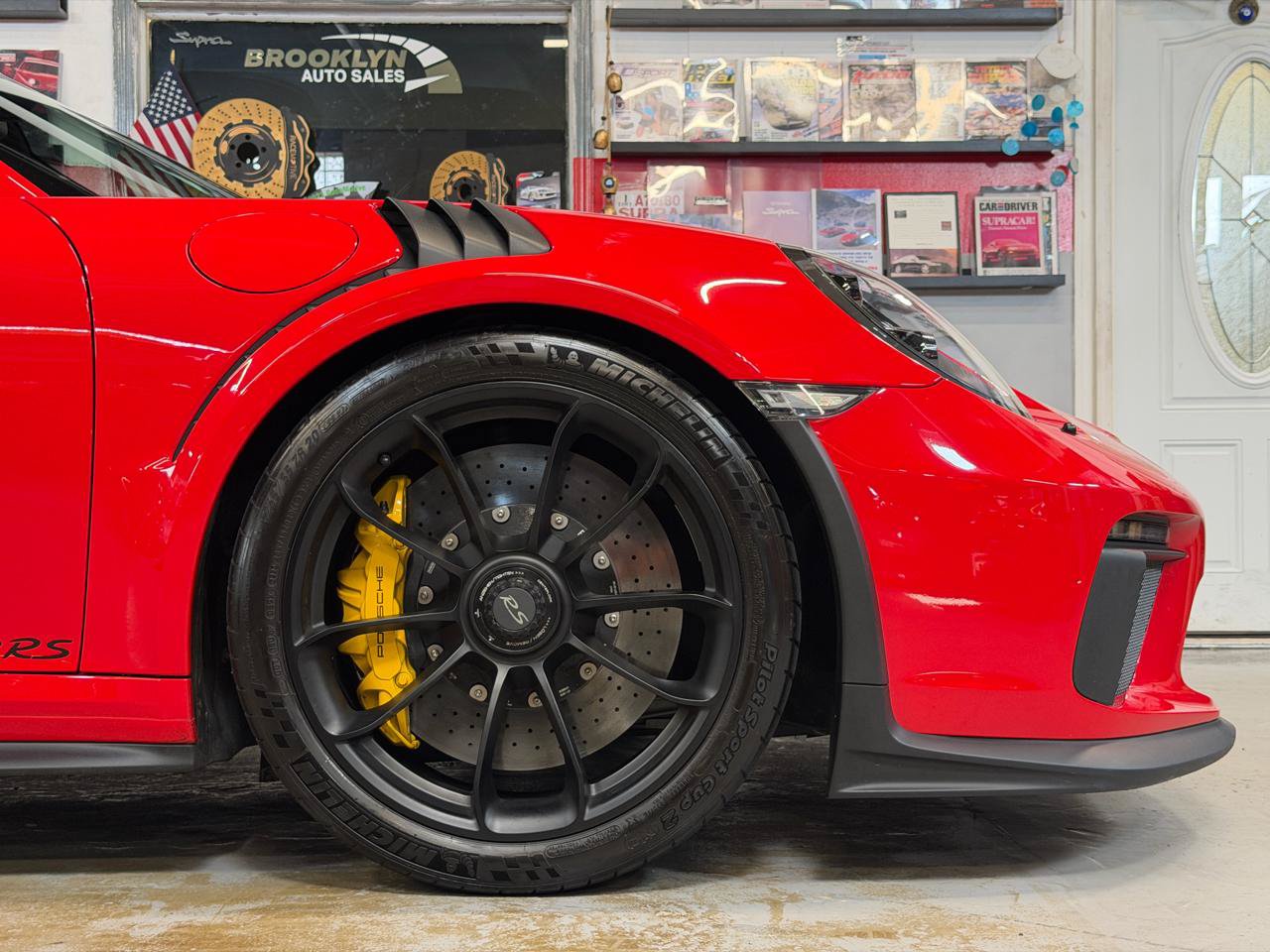 Used 2019 Porsche 911 GT3 RS RWD image 13