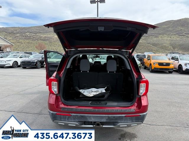 Used 2020 Ford Explorer XLT w/ Equipment Group 202A image 31