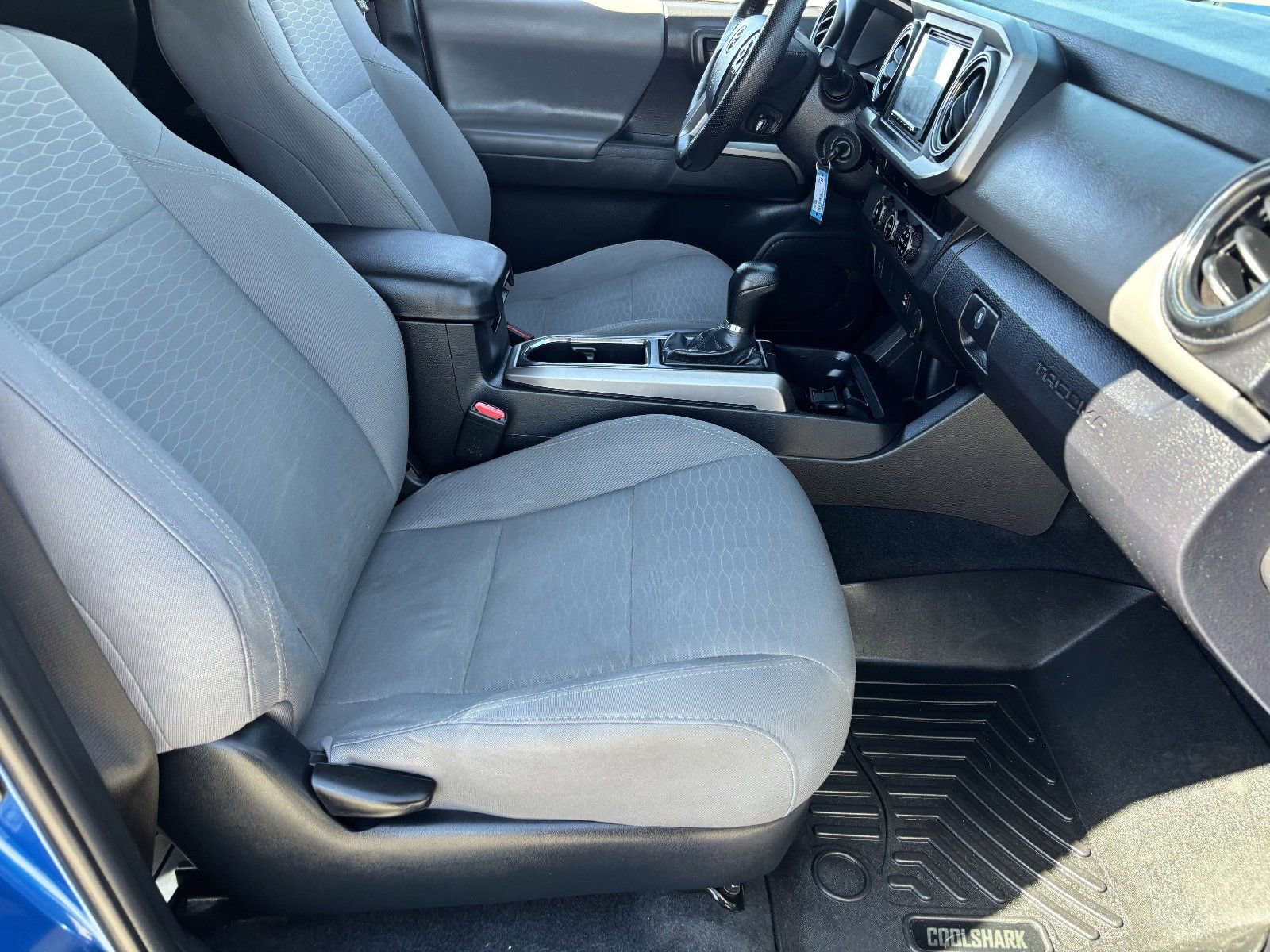 Used 2016 Toyota Tacoma SR5 w/ Towing Package RWD image 12