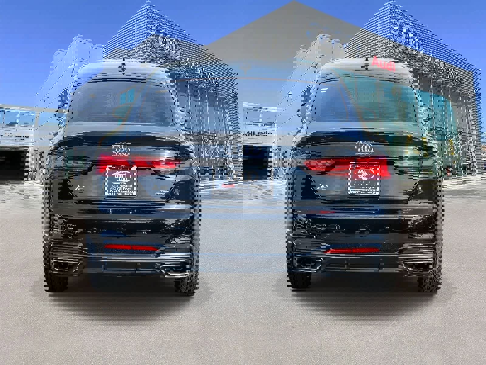 Used 2025 Audi A5 2.0T Premium Plus w/ Convenience Plus Package image 3