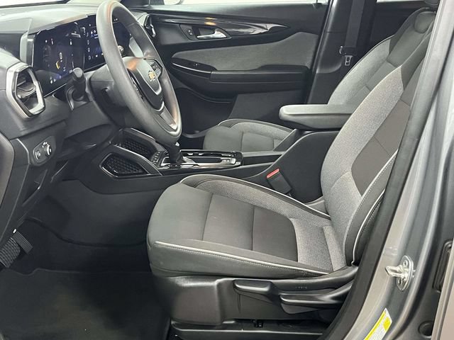 Used 2025 Chevrolet TrailBlazer LT FWD image 15