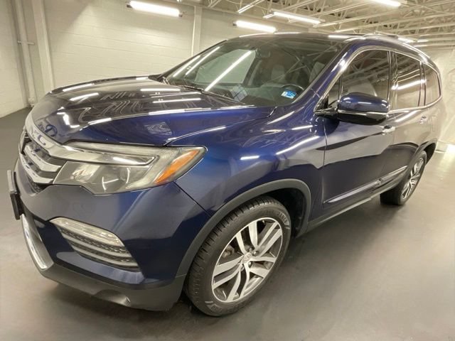 Certified 2017 Honda Pilot Touring image 1