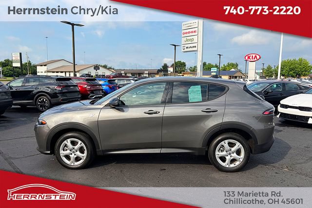 Used 2025 Dodge Hornet GT w/ Cold Weather Group AWD/4WD image 4