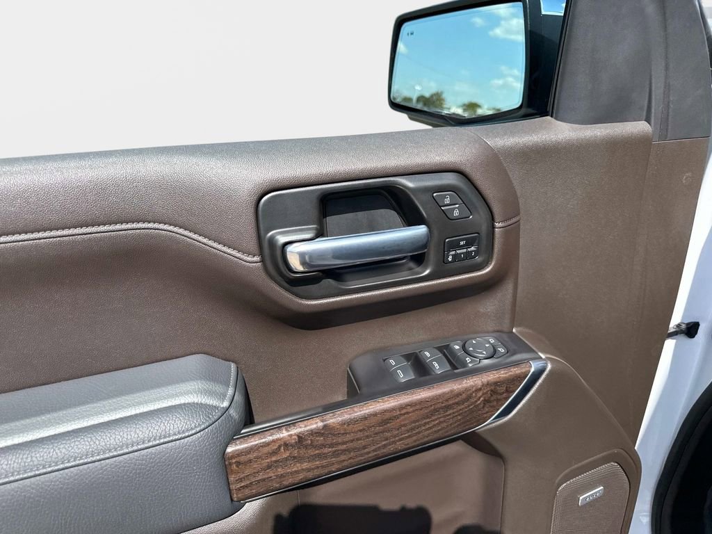 Used 2021 GMC Sierra 1500 Denali w/ Denali Ultimate Package image 18