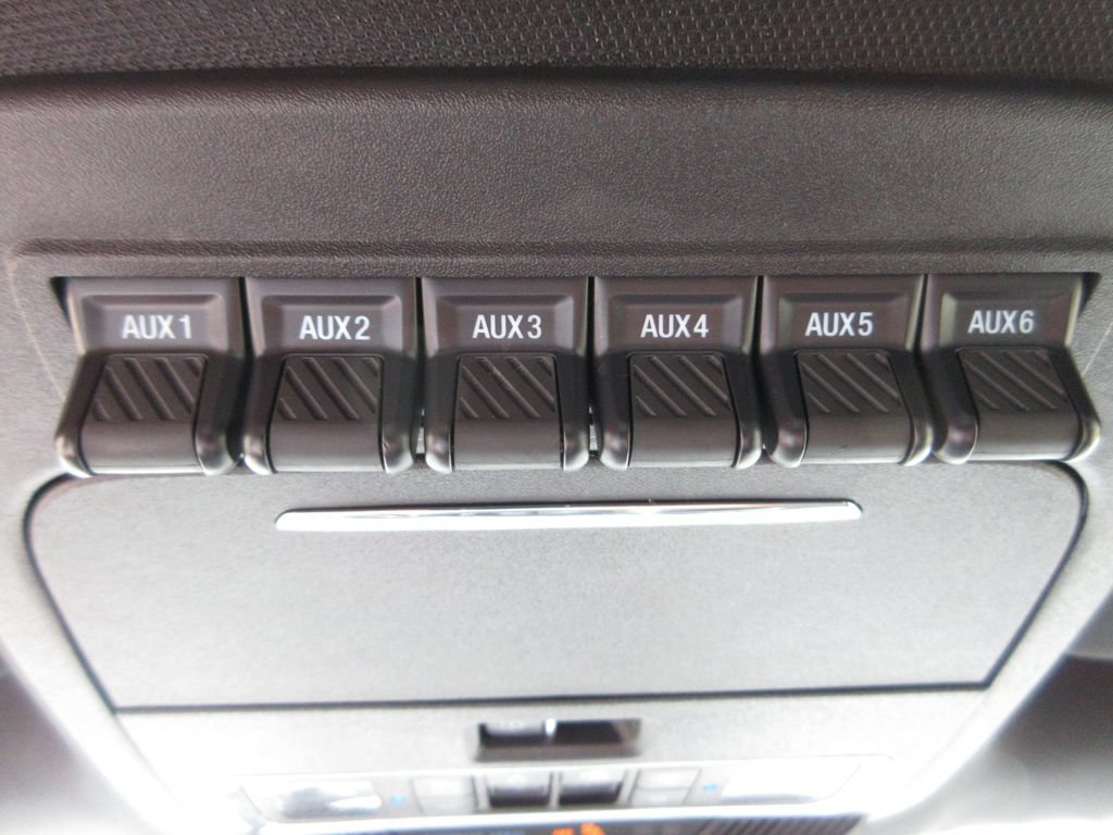 Used 2023 Ford F150 Raptor AWD/4WD image 24