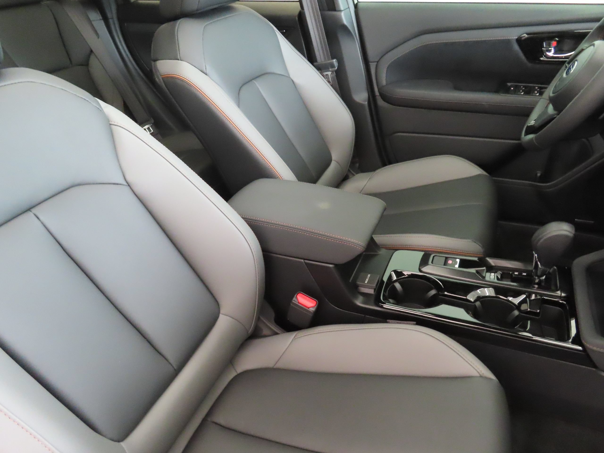 New 2026 Subaru Forester Sport w/ Onyx Edition AWD/4WD image 24