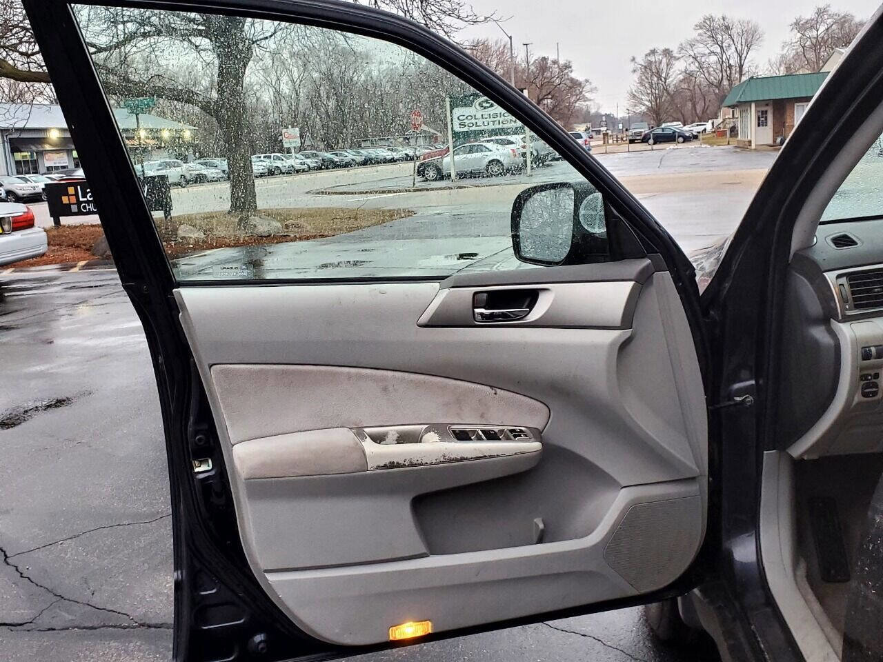 Used 2009 Subaru Forester 2.5X L.L. Bean image 13