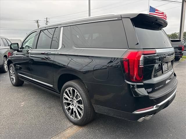 New 2026 GMC Yukon XL Denali w/ Denali Reserve Package AWD/4WD image 8