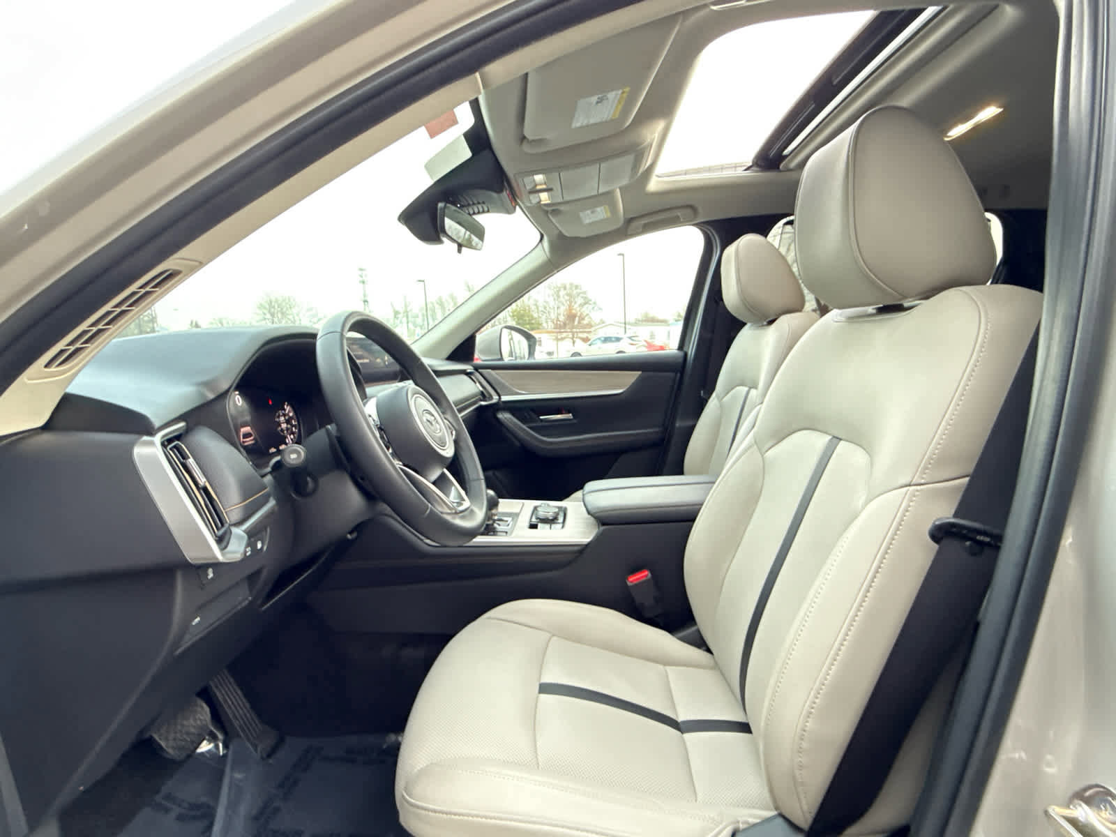 Used 2024 MAZDA CX-90 Plug-In Hybrid w/ Preferred image 19