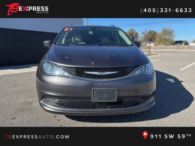 Used 2021 Chrysler Voyager Lxi image 8