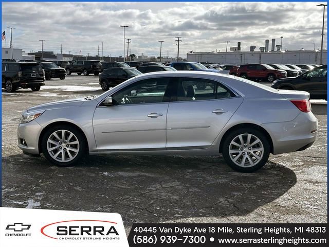 Used 2015 Chevrolet Malibu LT w/ Leather Package image 2