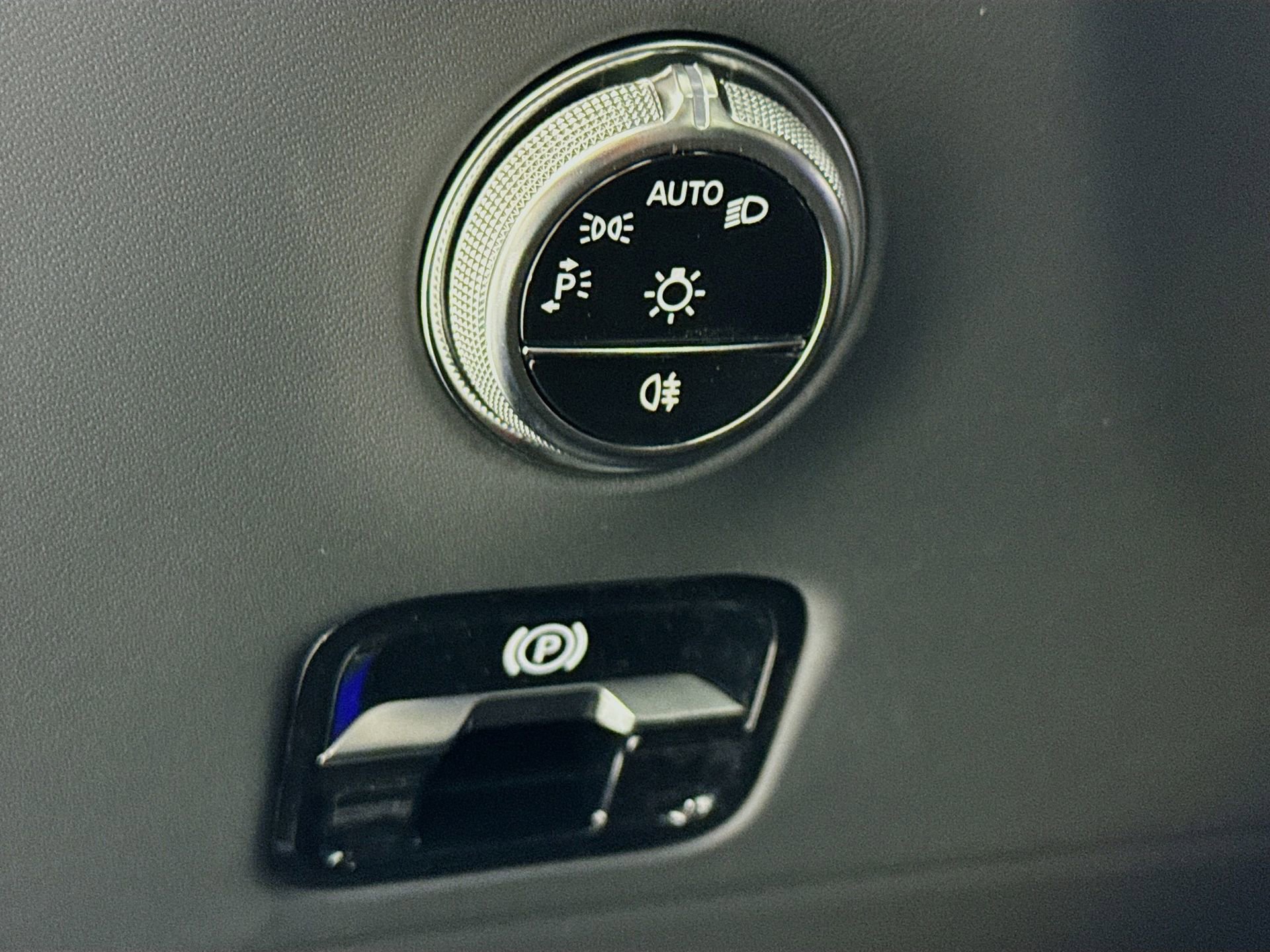 New 2026 Mercedes-Benz SL 43 AMG image 11