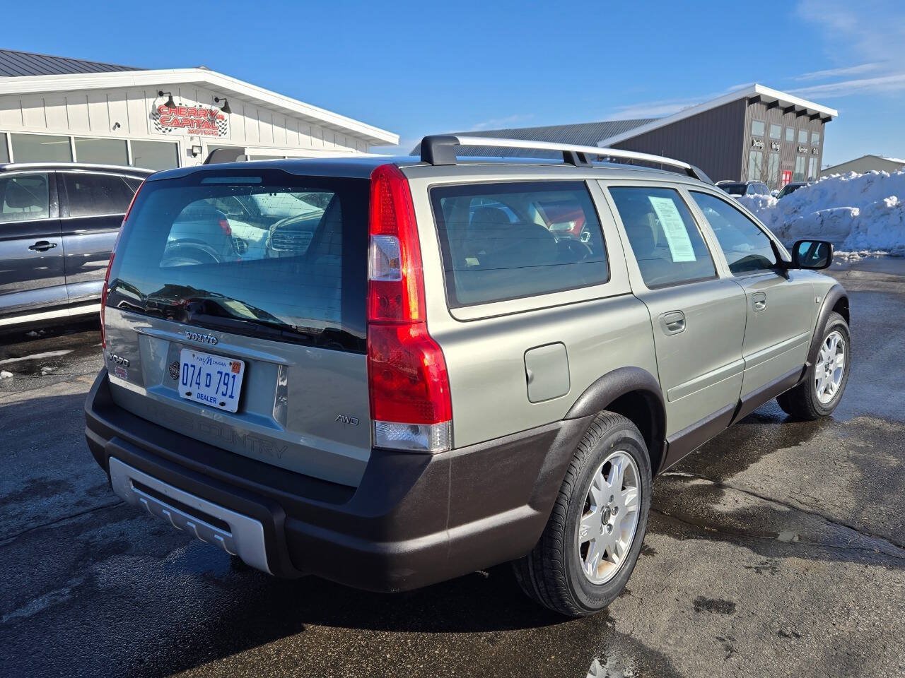 Used 2006 Volvo XC70 AWD/4WD image 8