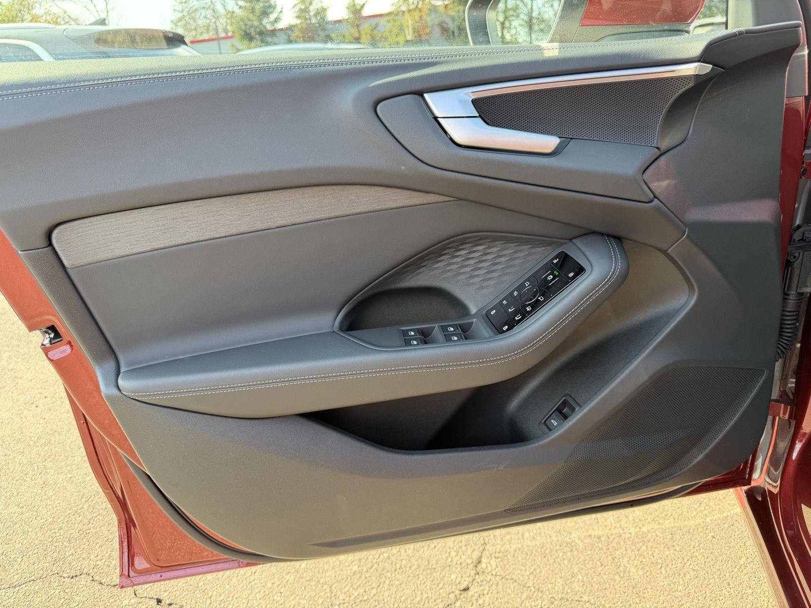 Used 2025 Audi A5 2.0T Premium w/ Convenience Package image 12