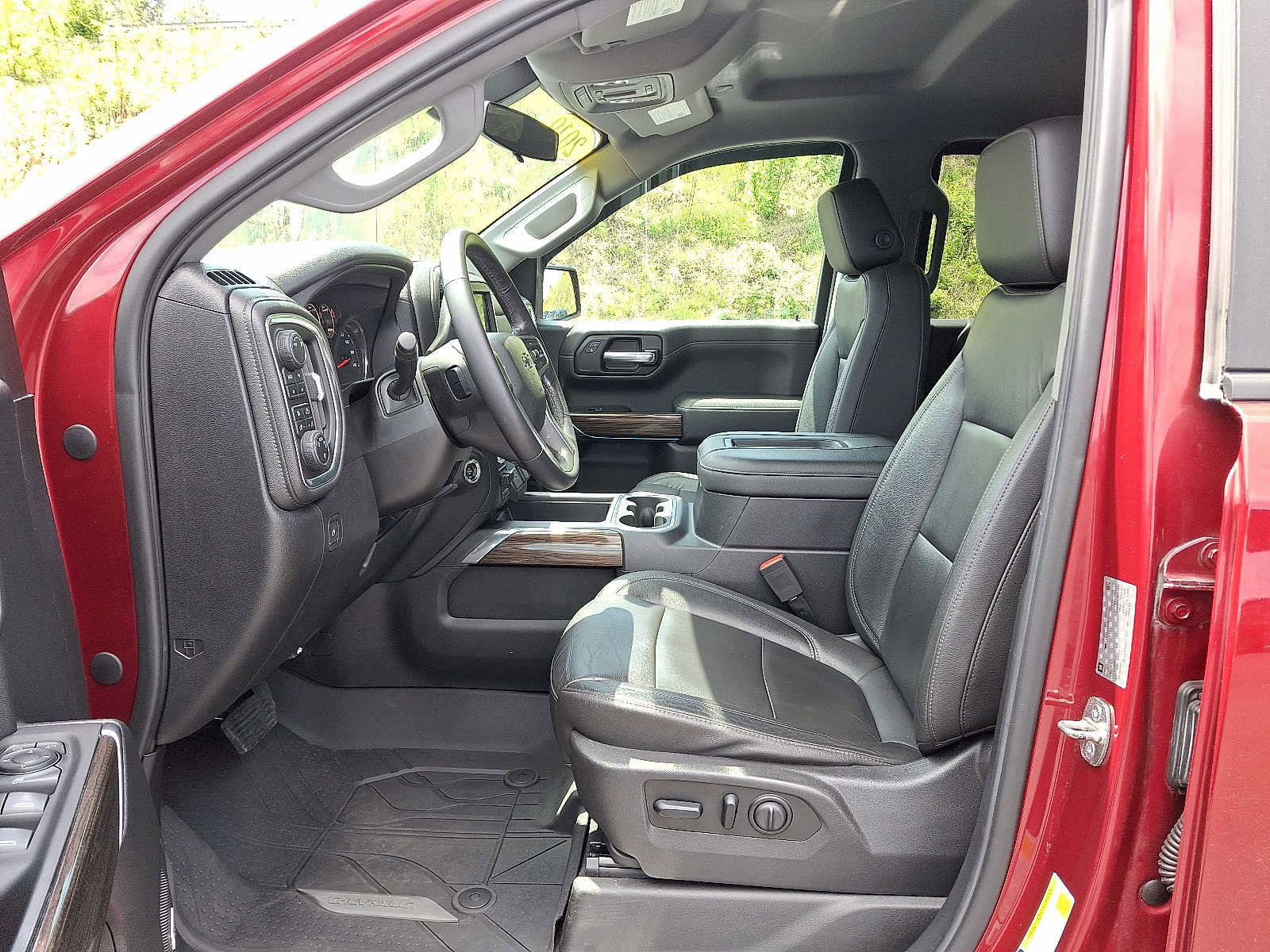 Used 2019 Chevrolet Silverado 1500 RST w/ All-Star Edition AWD/4WD image 13