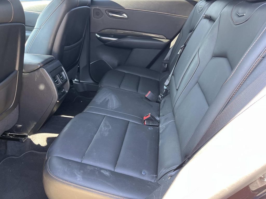 Used 2020 Cadillac XT4 Sport w/ Cold Weather Package FWD image 20