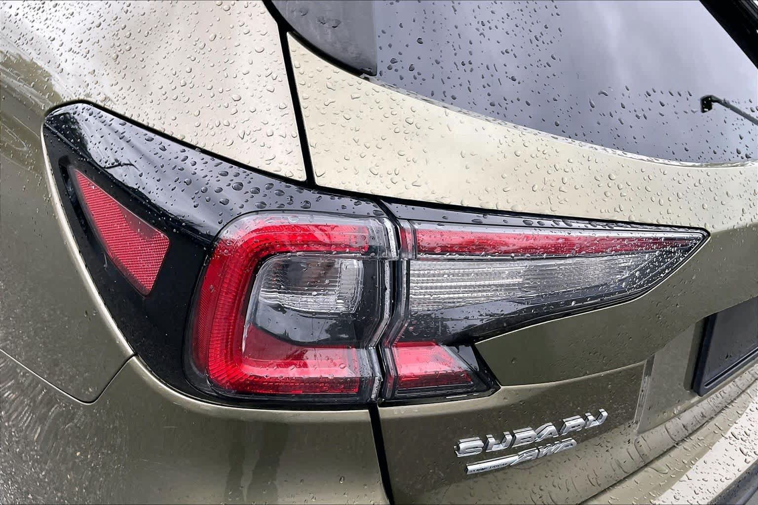 Used 2023 Subaru Outback Premium AWD/4WD image 26