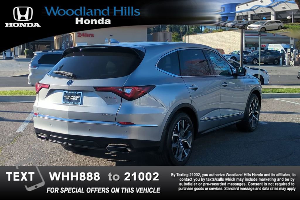 Used 2022 Acura MDX SH-AWD w/ Technology Package image 5