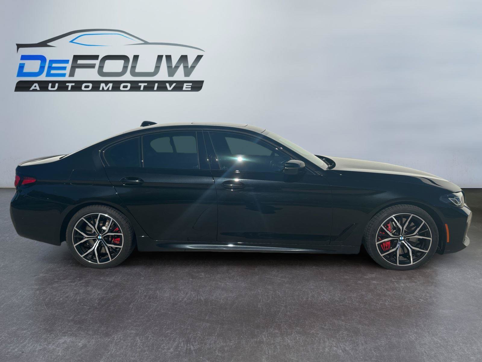 Used 2023 BMW 540i xDrive w/ Executive Package AWD/4WD image 12
