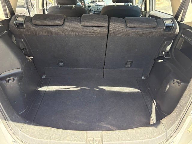 Used 2012 Honda Fit Sport image 11