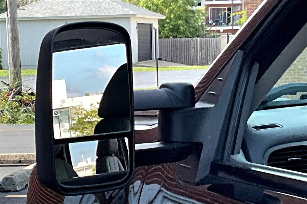 Used 2013 Chevrolet Silverado 3500 LTZ w/ LTZ Plus Package image 13